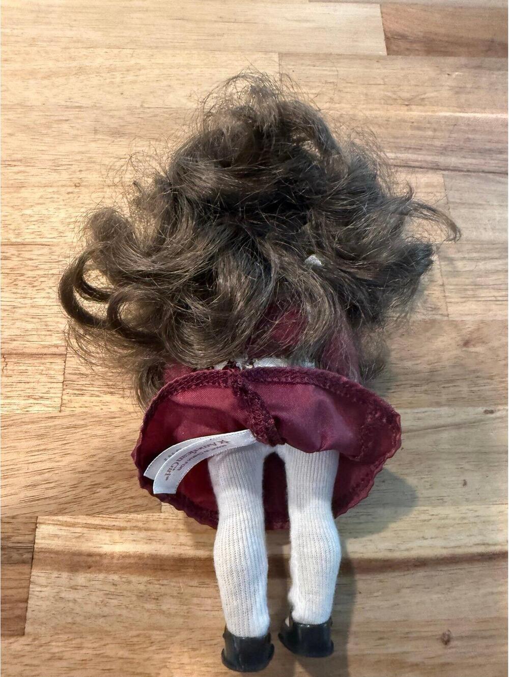 American Girl Samantha Cranberry Christmas Party Dress Ribbon Doll - Picture 4 of 5
